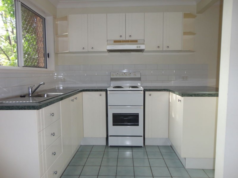 30/3809 Pacific Highway, Tanah Merah QLD 4128