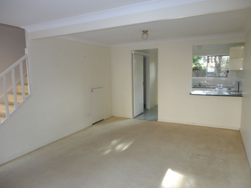 30/3809 Pacific Highway, Tanah Merah QLD 4128