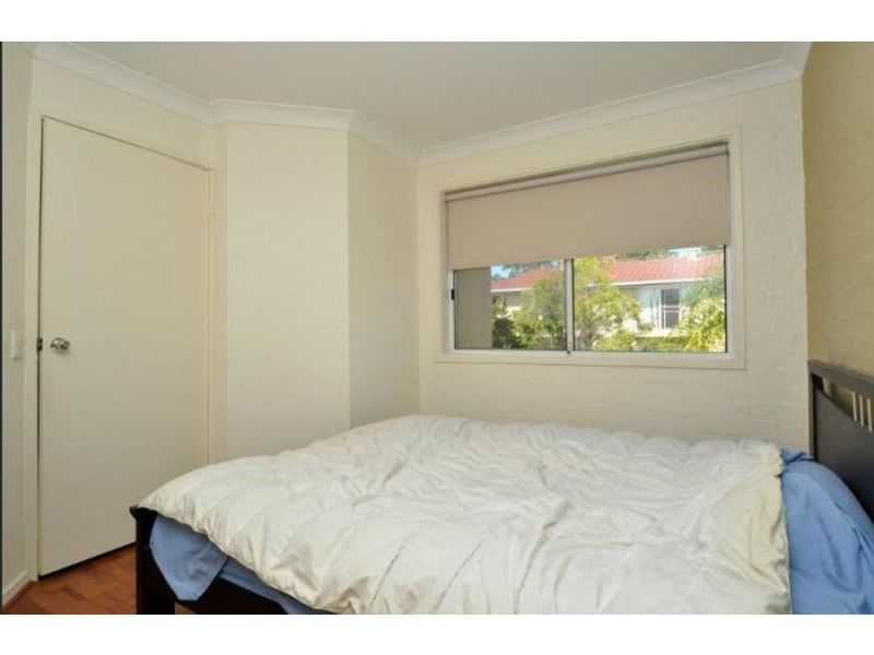 36/13 Brown Street, Labrador QLD 4215