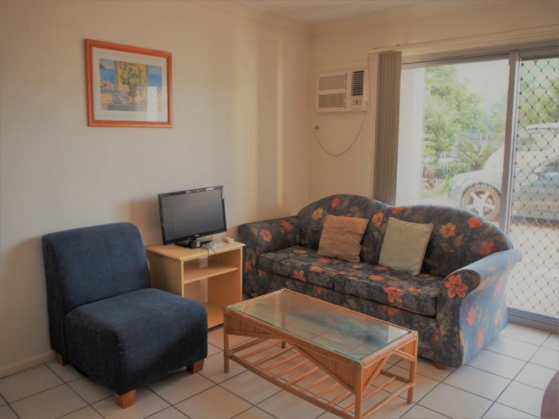 7/106 Marine Parade, Southport QLD 4215