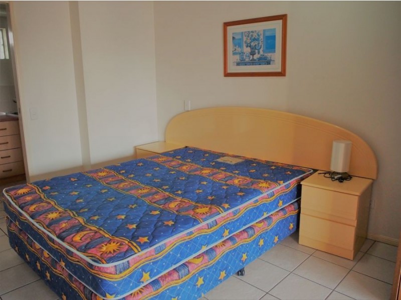 7/106 Marine Parade, Southport QLD 4215