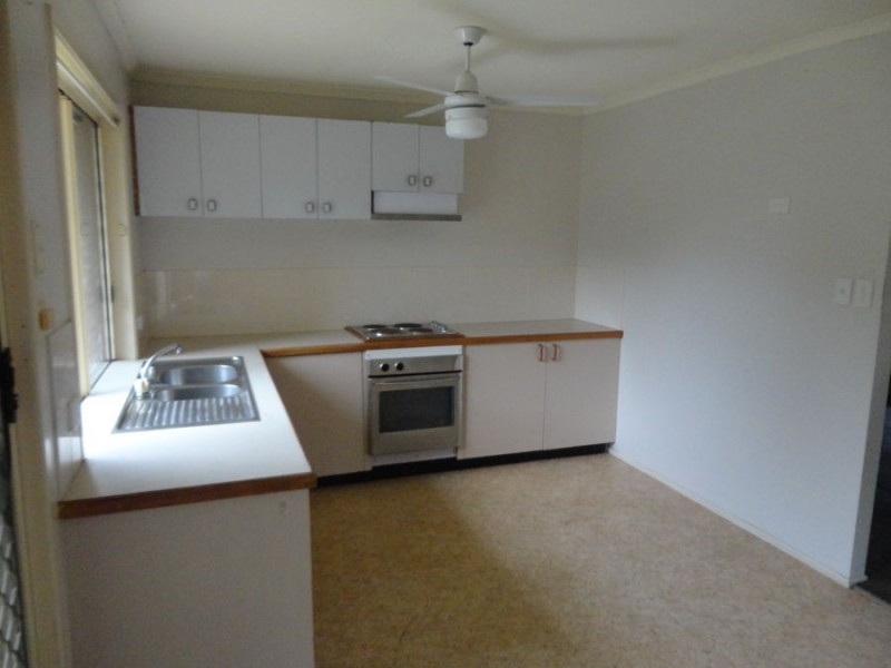 4 Taylor Street, Eagleby QLD 4207