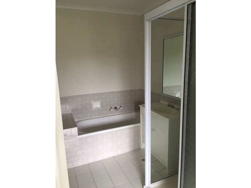 22/50 Castile Cres, Edens Landing QLD 4207