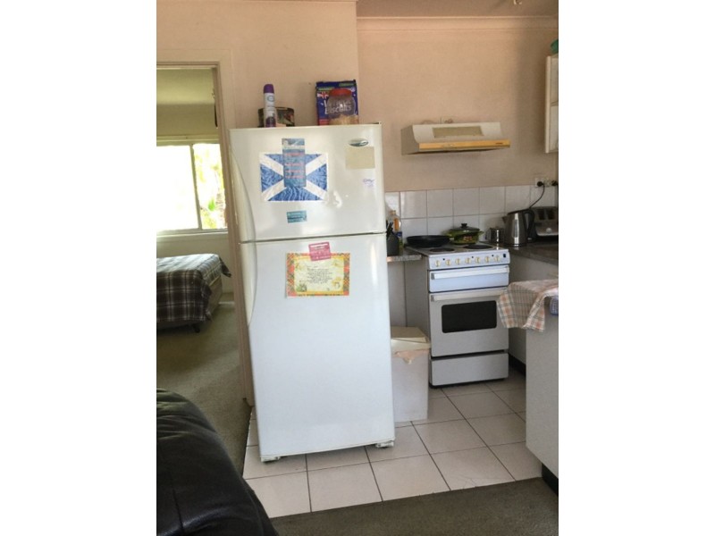 5/24 Darrambal Street, Chevron Island QLD 4217