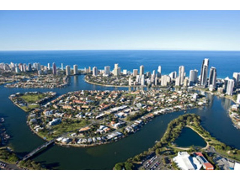 5/24 Darrambal Street, Chevron Island QLD 4217