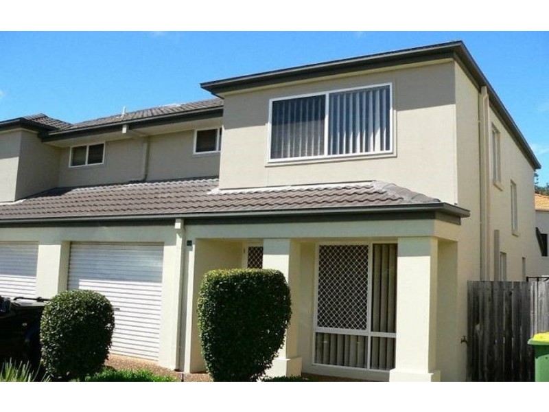 44/74 Universal Street, Pacific Pines QLD 4211