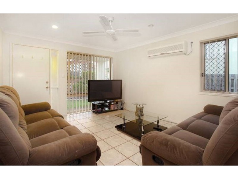 44/74 Universal Street, Pacific Pines QLD 4211