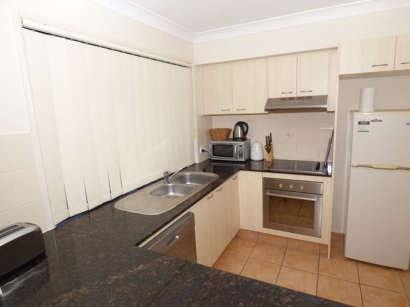 32/2 Bos Drive, Coomera QLD 4209
