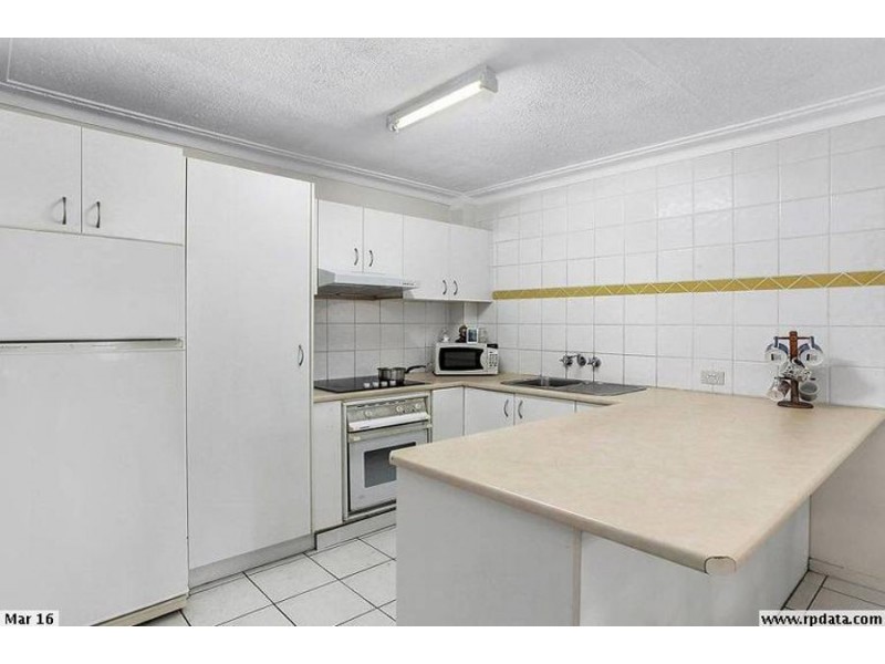 2/91 Queen Street, Southport QLD 4215