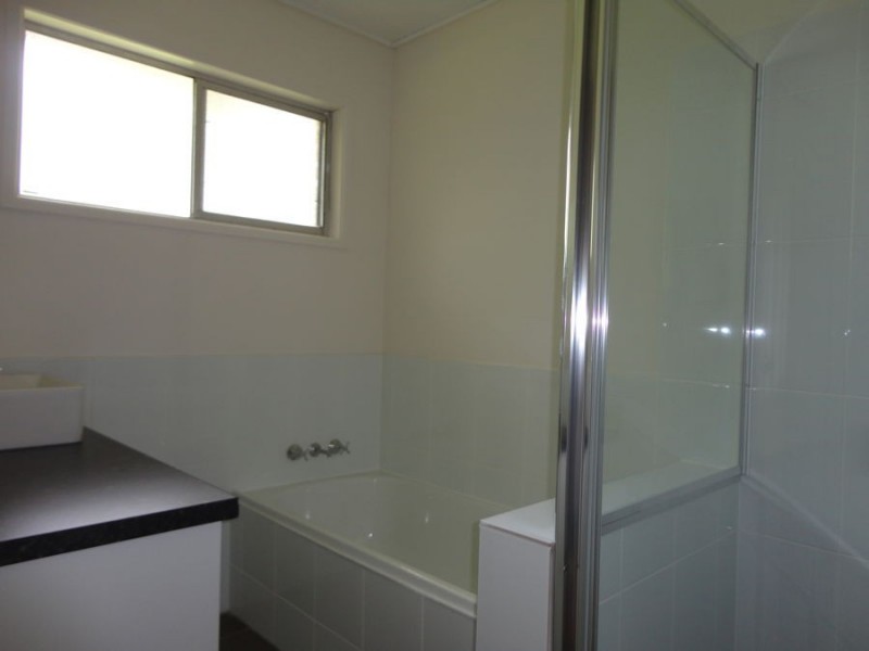 7 Mansfield Street, Kingston QLD 4114