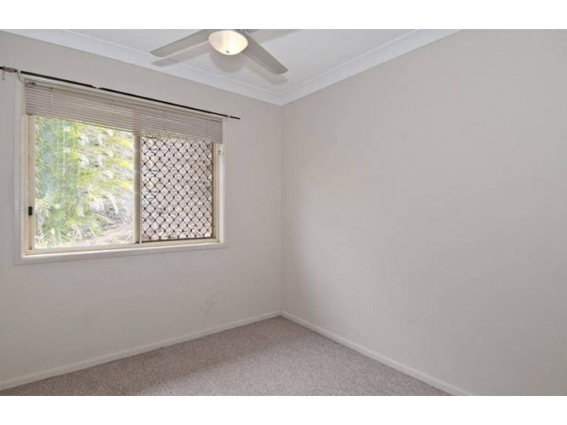17 Kings Row, Edens Landing QLD 4207