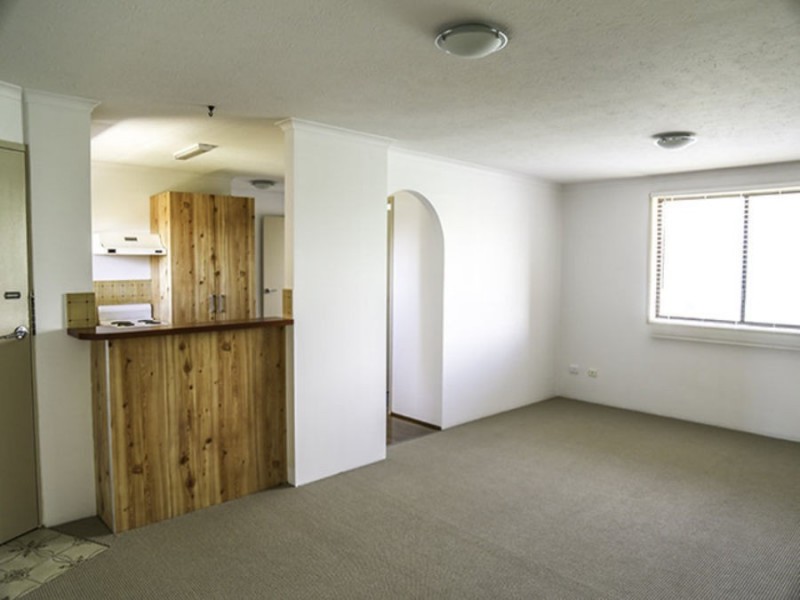 11/13 North Street, Southport QLD 4215