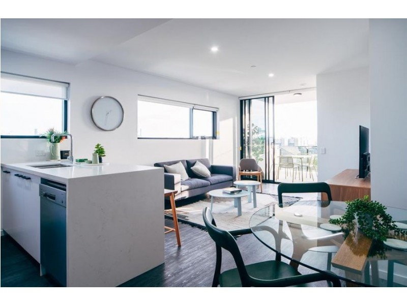901/24-28 Wolseley Street, Woolloongabba QLD 4102