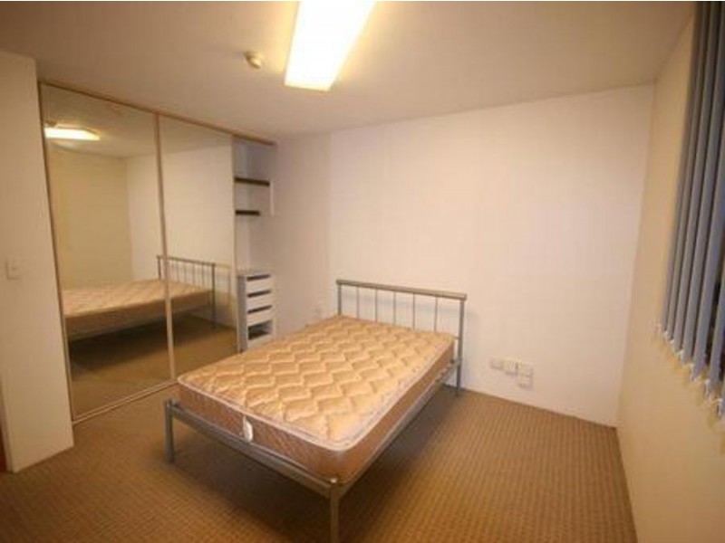 21/19 Orchid Avenue, Surfers Paradise QLD 4217