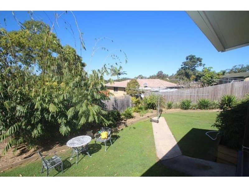 13 Houdini Terrace, Edens Landing QLD 4207