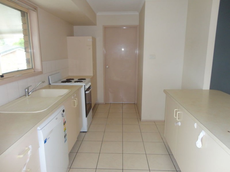 15 Houdini Terrace, Edens Landing QLD 4207