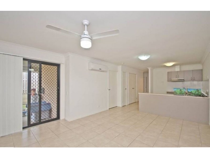 2/99-101 Carrigan Way, Gleneagle QLD 4285