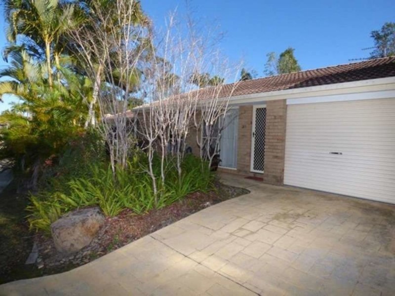 25 Fig Tree Court, Oxenford QLD 4210