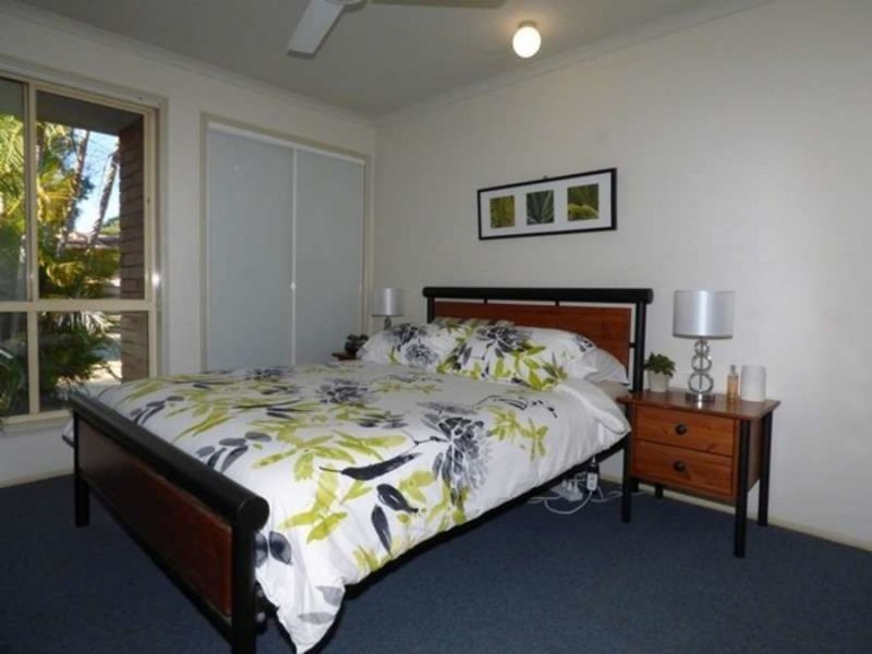 25 Fig Tree Court, Oxenford QLD 4210