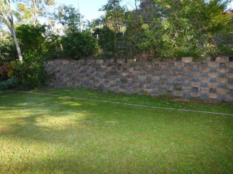 25 Fig Tree Court, Oxenford QLD 4210