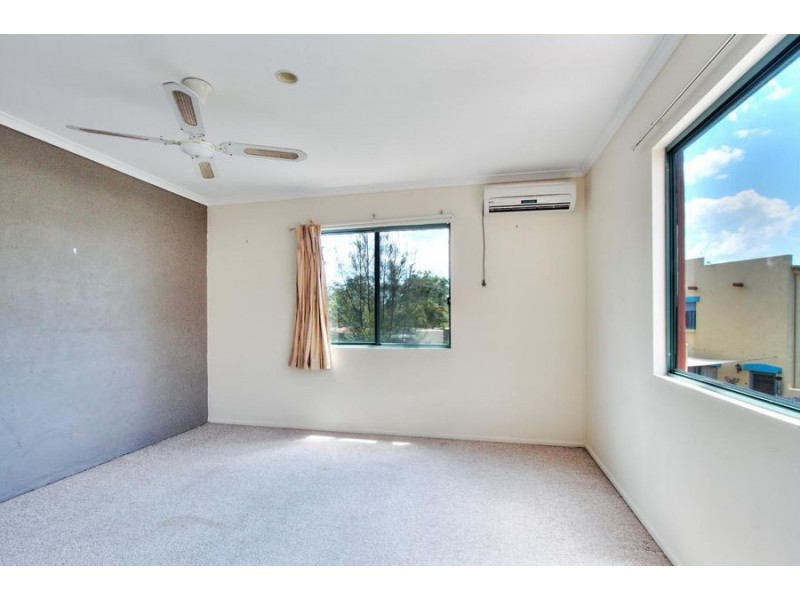 5/61 Harburg Drive, Beenleigh QLD 4207