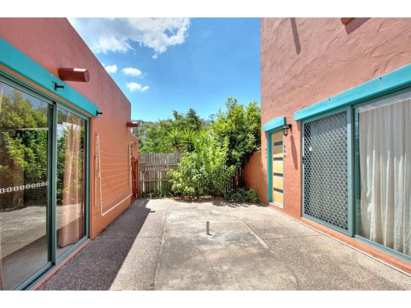 5/61 Harburg Drive, Beenleigh QLD 4207