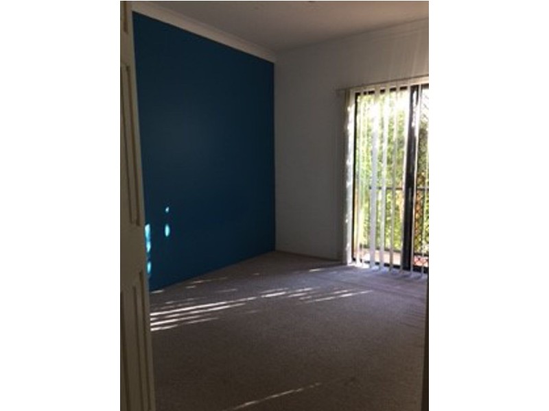 8/143 Frank Street, Labrador QLD 4215