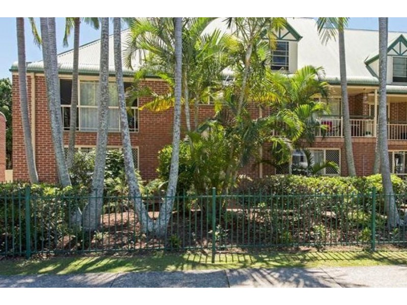 18/47 Pohlman Street, Southport QLD 4215