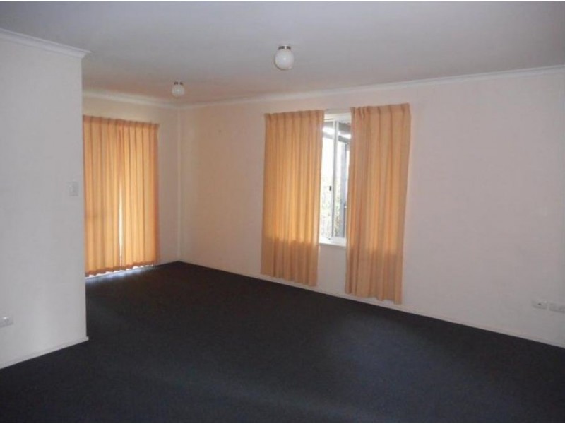 56 Sunscape Drive, Eagleby QLD 4207