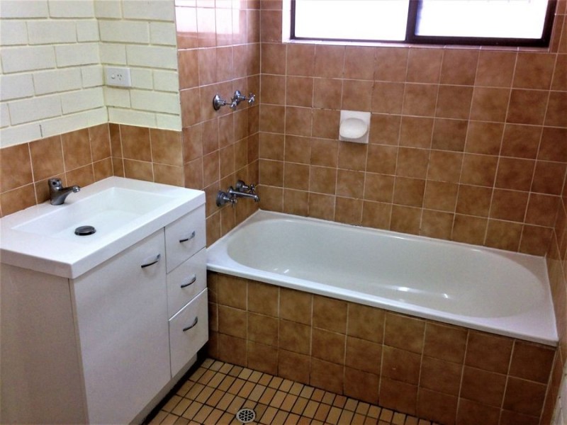 1/8 Prince Street, Woodridge QLD 4114