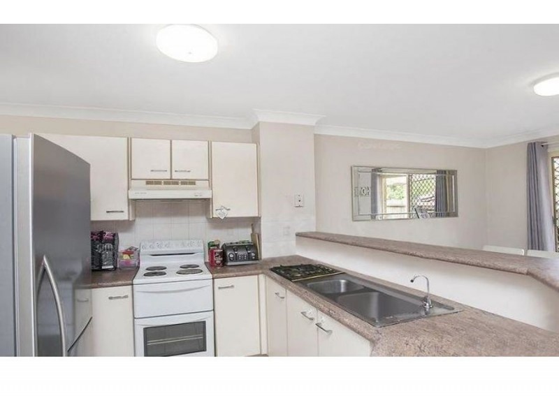 4/4 Bushmead Street, Nerang QLD 4211