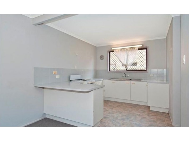 2/2 Cognac Court, Kingston QLD 4114