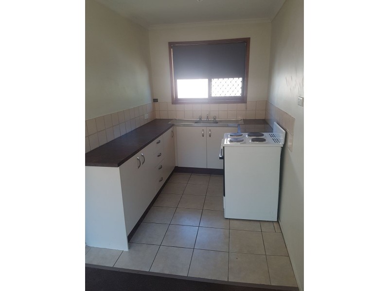 3/28 Defiance Rd, Logan Central QLD 4114