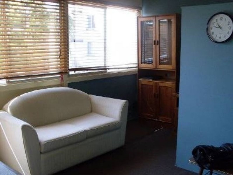 8/5 Watson Avenue, Surfers Paradise QLD 4217