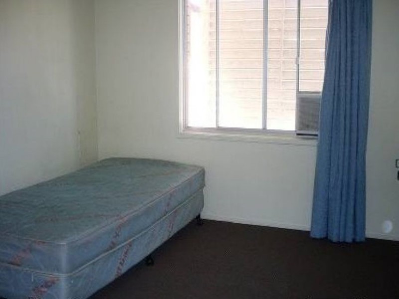 8/5 Watson Avenue, Surfers Paradise QLD 4217