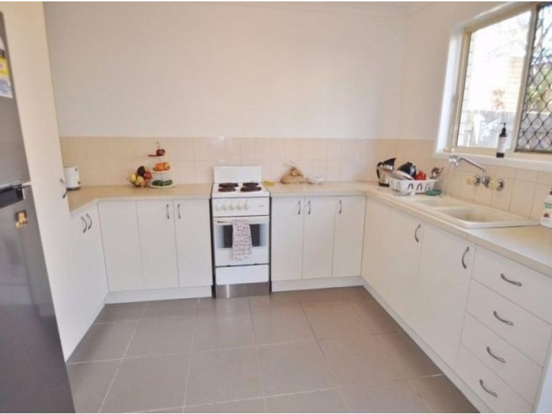 18/9-11 Damalis Street, Woodridge QLD 4114