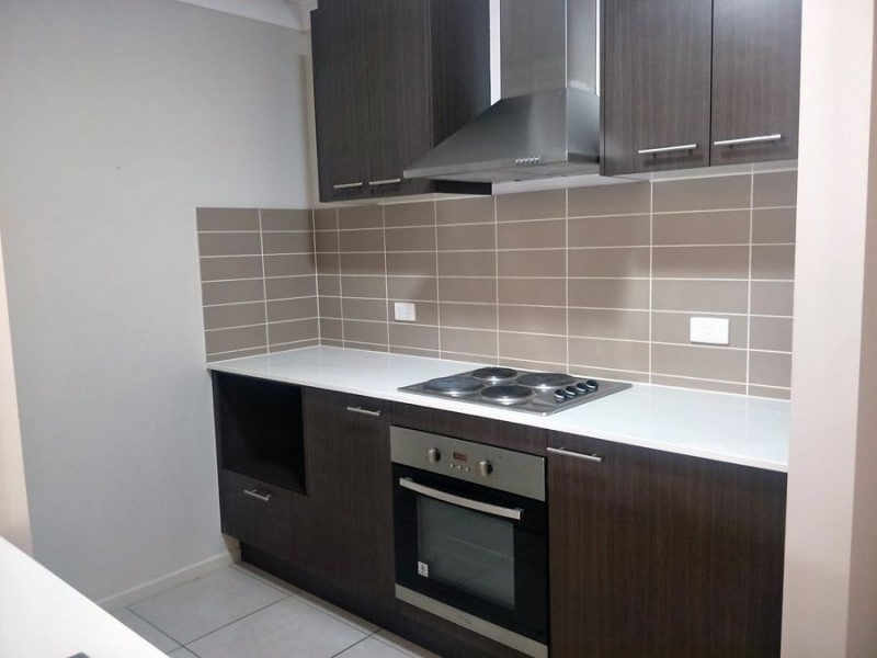 2/3 Christine Drive, Coomera QLD 4209