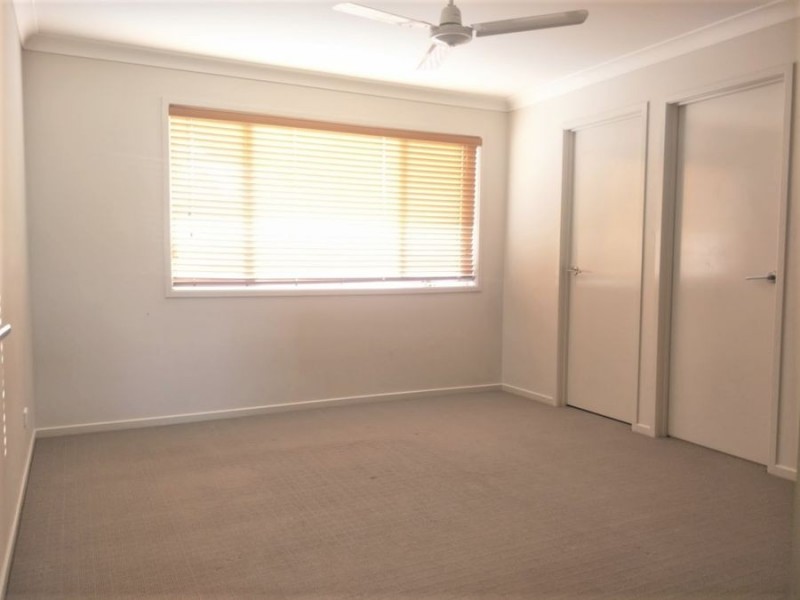 2/3 Christine Drive, Coomera QLD 4209