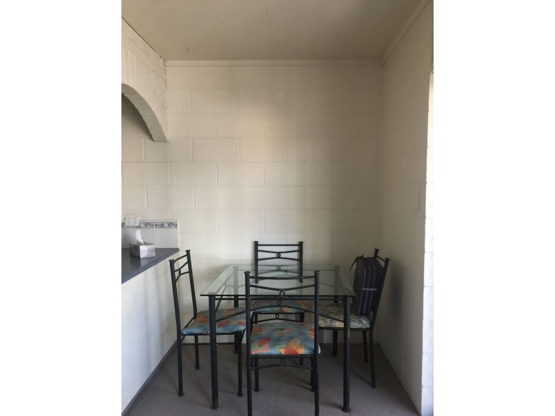 7/10 Leonard Avenue, Surfers Paradise QLD 4217