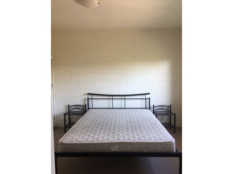 7/10 Leonard Avenue, Surfers Paradise QLD 4217