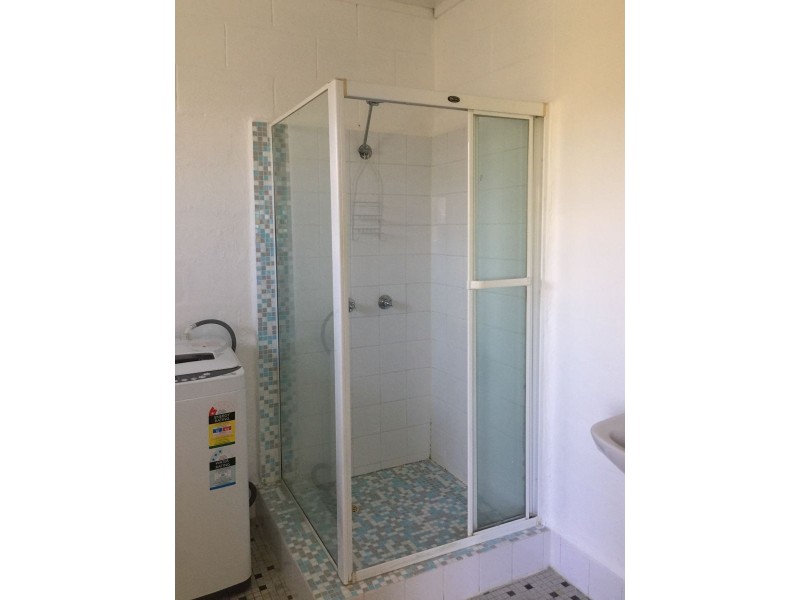 7/10 Leonard Avenue, Surfers Paradise QLD 4217