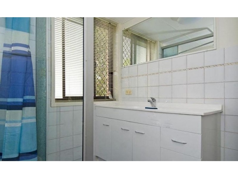 4/16 Andrews Street, Southport QLD 4215