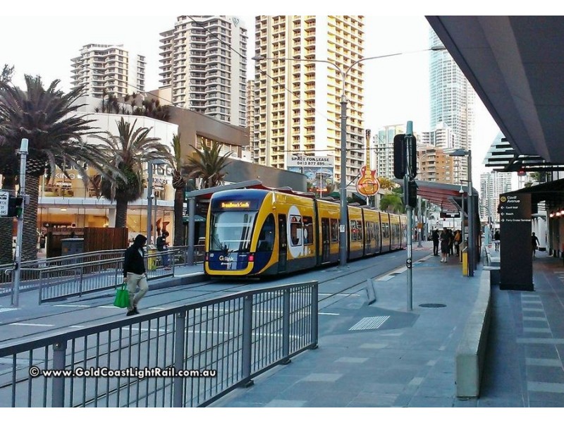 4/16 Andrews Street, Southport QLD 4215