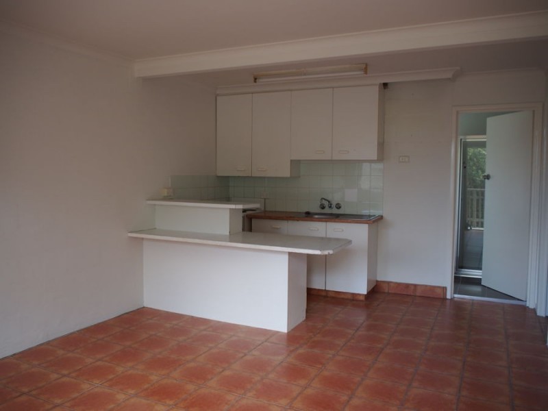 6/194 High Street, Southport QLD 4215