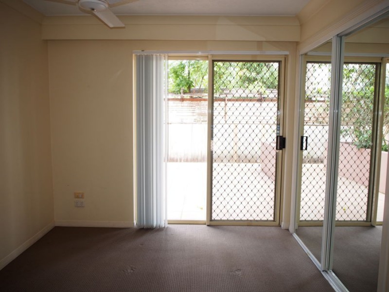 105/150 Stanhill Drive, Chevron Island QLD 4217