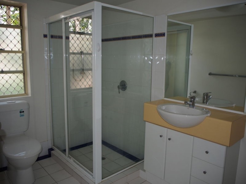 105/150 Stanhill Drive, Chevron Island QLD 4217