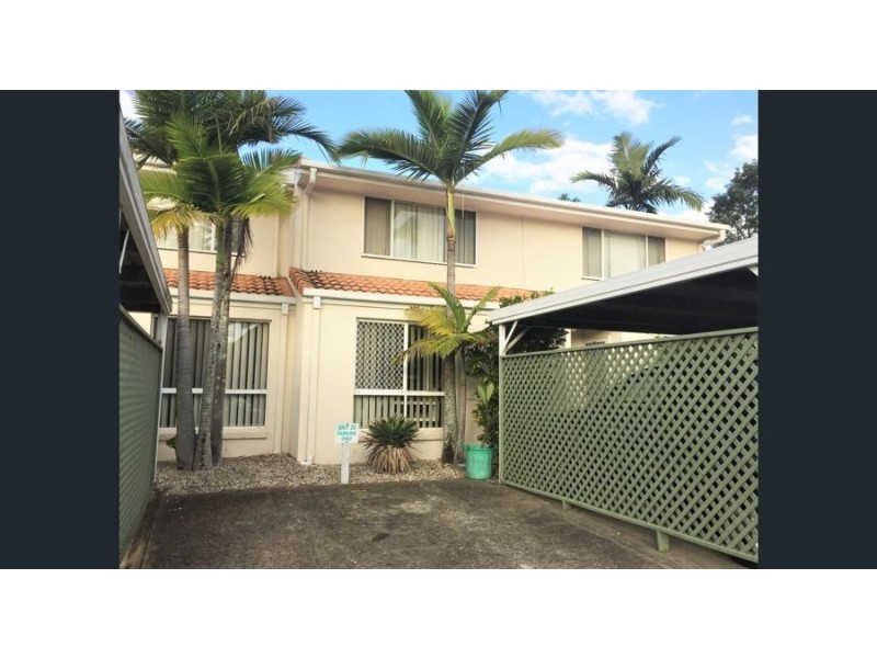 20/125 Pappas Way, Carrara QLD 4211