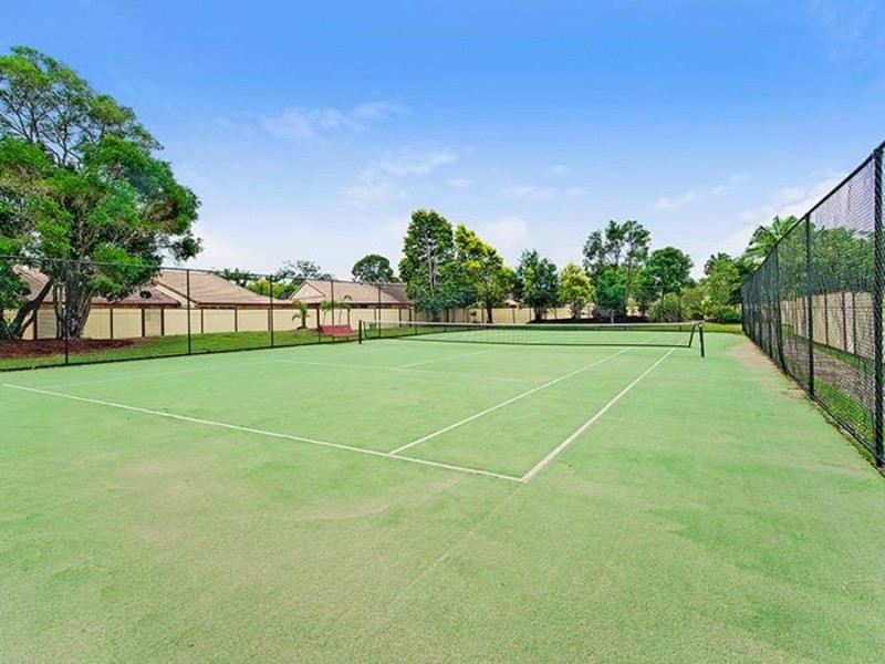 7/128 Benowa Road, Southport QLD 4215