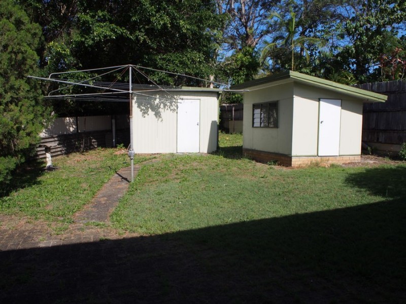 4 Schilling Avenue, Southport QLD 4215