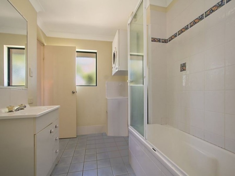 32/2340 Gold Coast Highway, Mermaid Beach QLD 4218